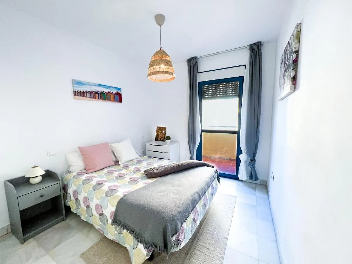 Apartamento 3 Dormitorios En Centro De Marbella Con Parking Privado Spain