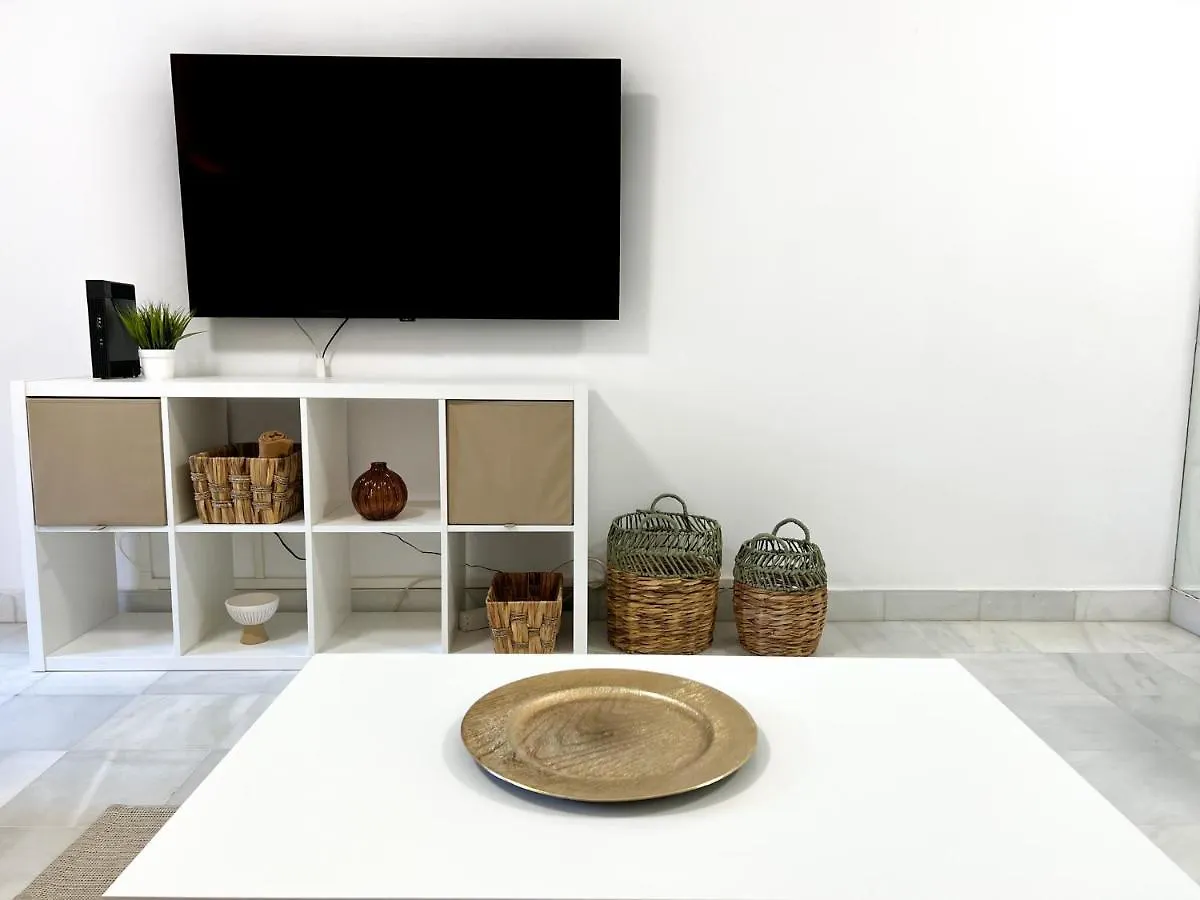 Apartamento 3 Dormitorios En Centro De Marbella Con Parking Privado