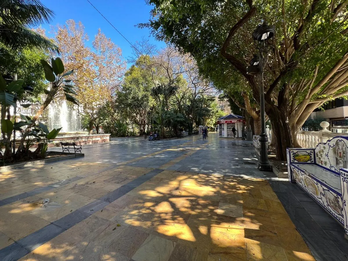 Apartamento 3 Dormitorios En Centro De Marbella Con Parking Privado Spain