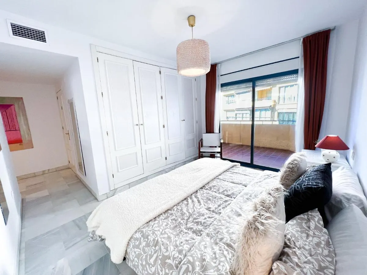 Apartmán Apartamento 3 Dormitorios En Centro De Marbella Con Parking Privado